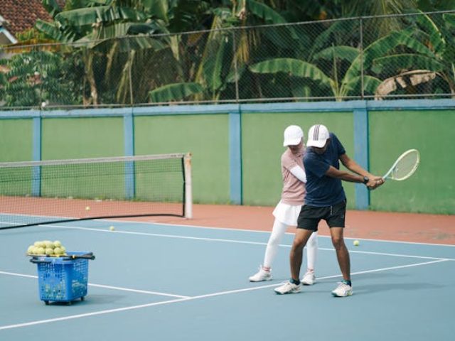 Walk-over tennis
